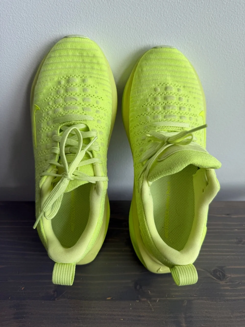 Women's Nike ReactX Infinity Run Flyknit 4 _size 8 - Picture 2 of 16
